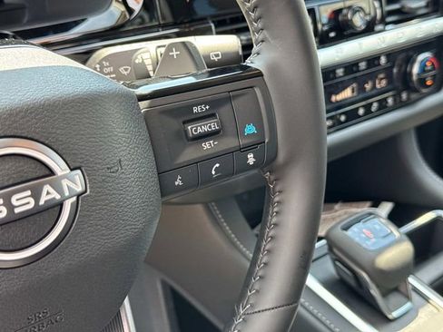 New 2026 Nissan Pathfinder SL AWD/4WD image 28