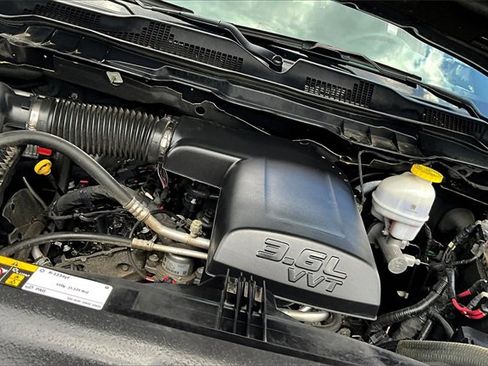 Used 2023 RAM 1500 Classic Warlock image 35