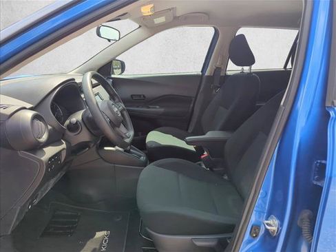 Used 2024 Nissan Kicks S FWD image 17