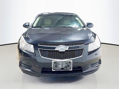 Used 2014 Chevrolet Cruze LT image 3