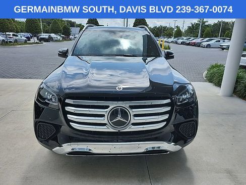 Used 2025 Mercedes-Benz GLS 450 4MATIC image 6