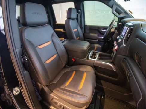 Used 2023 GMC Sierra 3500 AT4 w/ AT4 Premium Plus Package image 20