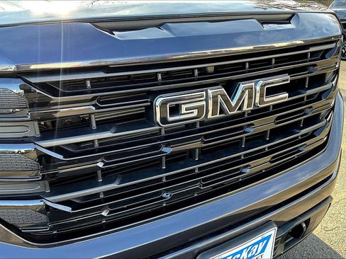 Used 2023 GMC Sierra 1500 Elevation w/ X31 Off-Road Package image 24