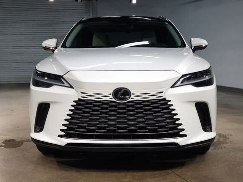 Used 2024 Lexus RX 350 RX 350h Luxury image 2