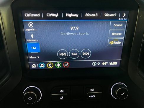 Used 2021 Chevrolet Silverado 1500 LT Trail Boss w/ Convenience Package II image 26