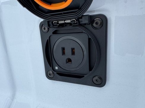 New 2026 Chevrolet Colorado LT w/ LT Convenience Package image 9