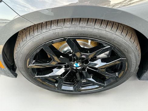 New 2026 BMW 330i Sedan w/ M Sport Package RWD image 26
