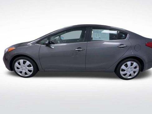 Used 2014 Kia Forte EX w/ Premium Package FWD image 5