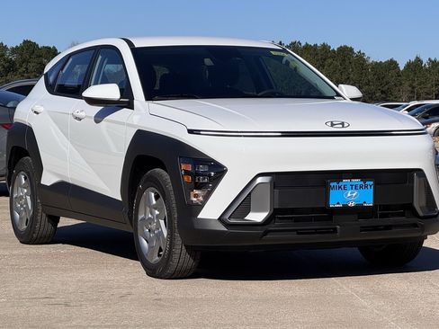 New 2026 Hyundai Kona SE image 7