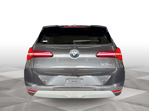 Used 2025 BMW X3 xDrive30i AWD/4WD image 7