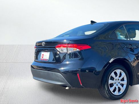 Certified 2025 Toyota Corolla LE FWD image 12