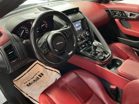 Used 2016 Jaguar F-TYPE S RWD image 17