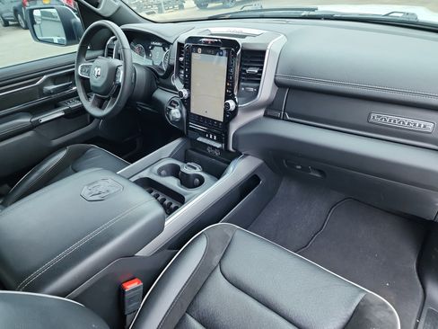 Used 2025 RAM 1500 Laramie image 17