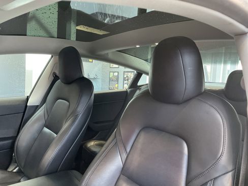 Used 2022 Tesla Model 3 Long Range image 31