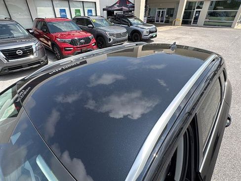 New 2026 Volkswagen Taos SE FWD image 12