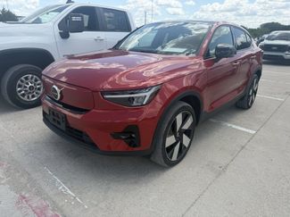 Used 2023 Volvo C40 P8 Recharge Plus w/ Climate Package AWD/4WD video 1