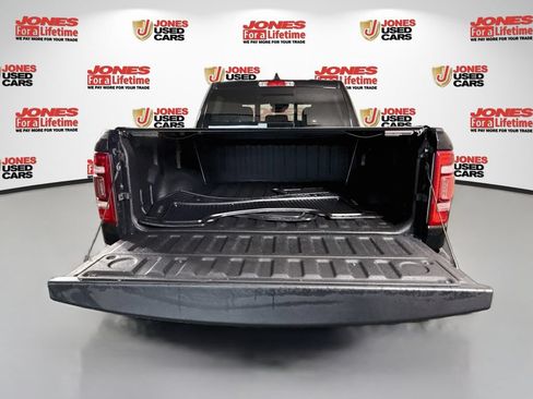 Used 2022 RAM 1500 Limited w/ Body Color Bumper Group AWD/4WD image 17