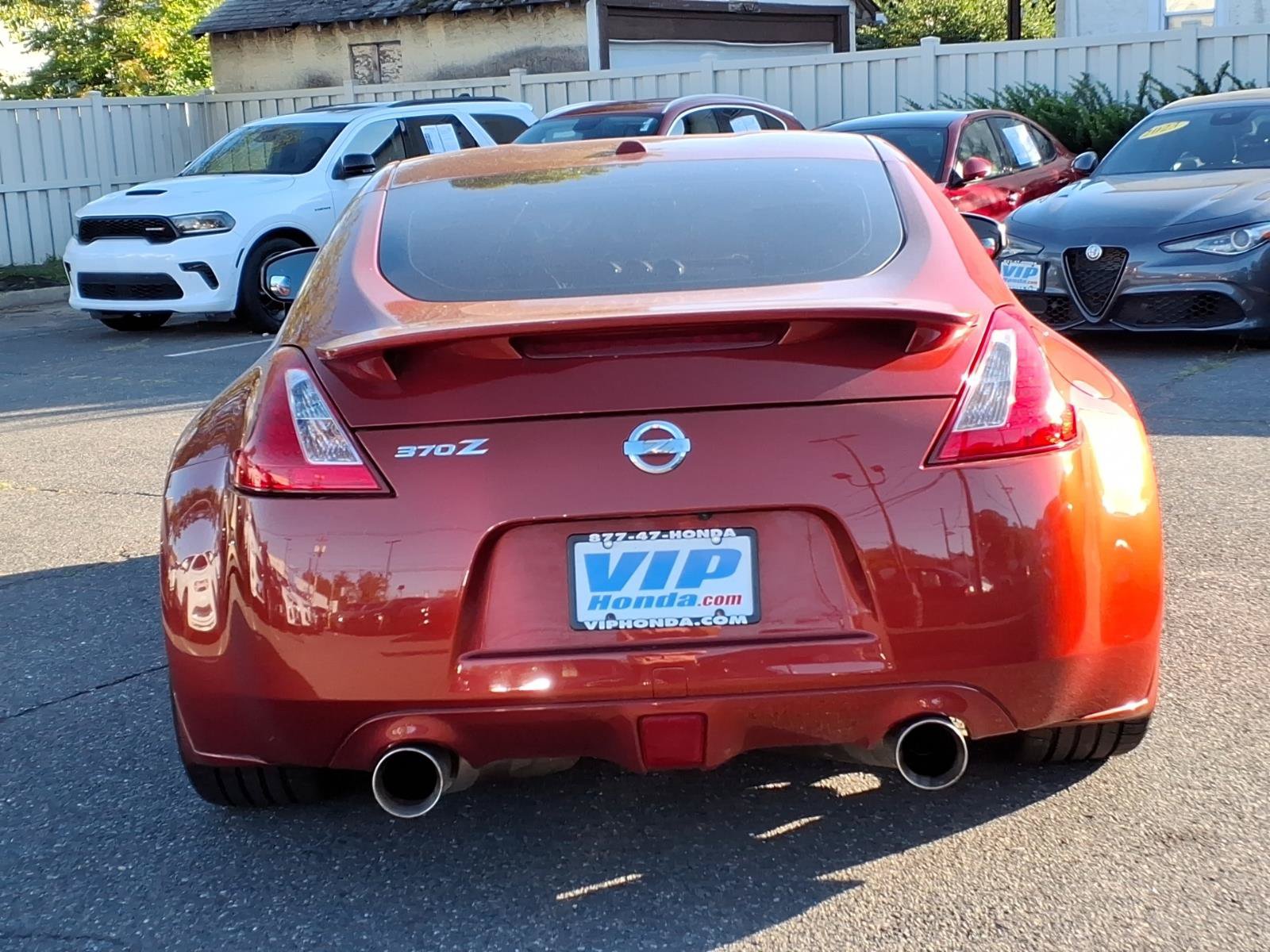 Used 2014 Nissan 370Z Touring w/ Sport Package RWD image 5