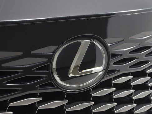 Used 2023 Lexus RX 350 Premium image 16