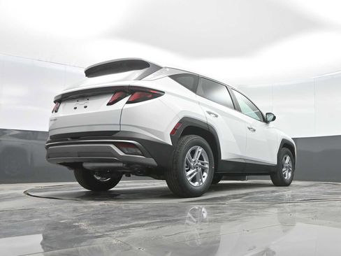 New 2026 Hyundai Tucson SE image 27