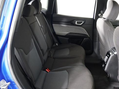 Used 2023 Jeep Compass Sport AWD/4WD image 31