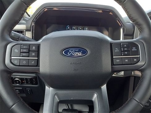 Used 2025 Ford F150 Lariat image 17