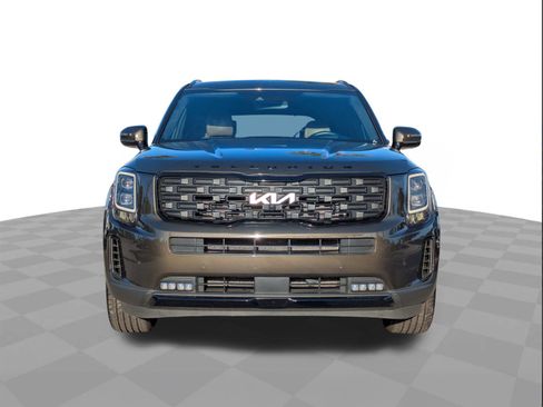 Used 2022 Kia Telluride SX w/ SX Prestige Package image 9