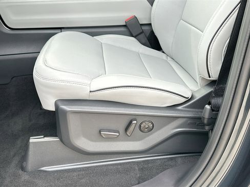 New 2026 Ford Expedition Max Platinum AWD/4WD image 14