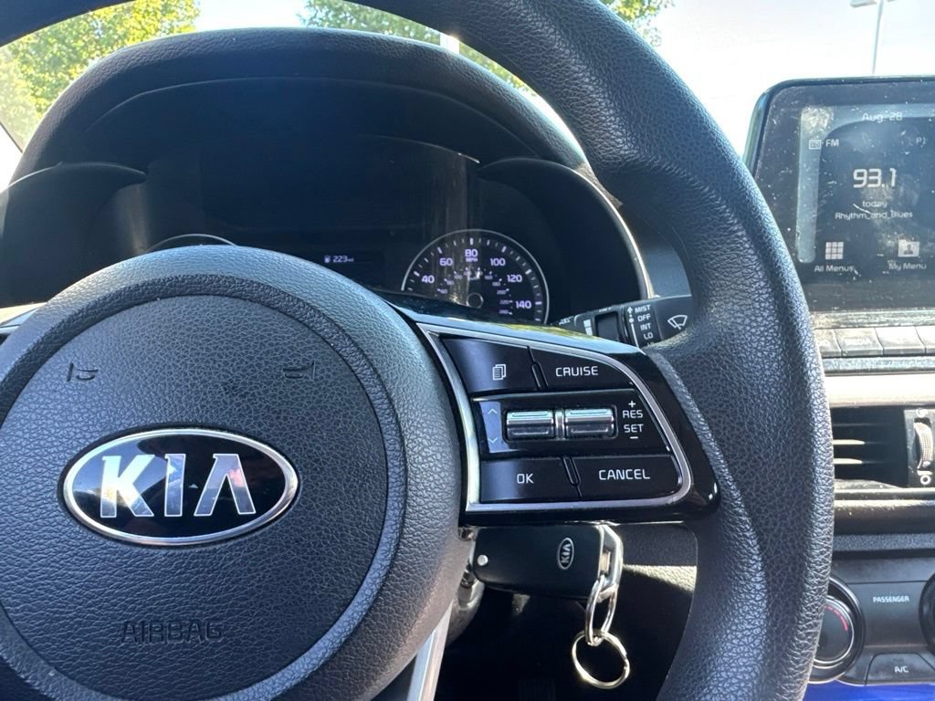 Used 2020 Kia Forte LXS FWD image 19