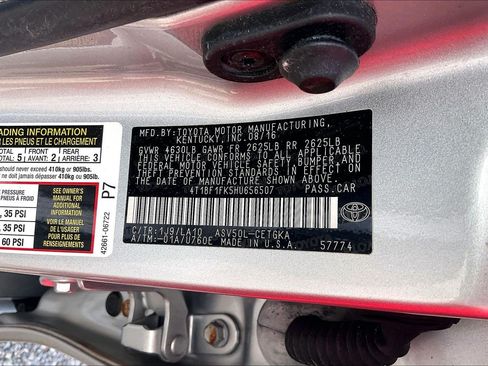 Used 2017 Toyota Camry XLE w/ Moonroof Package FWD image 37