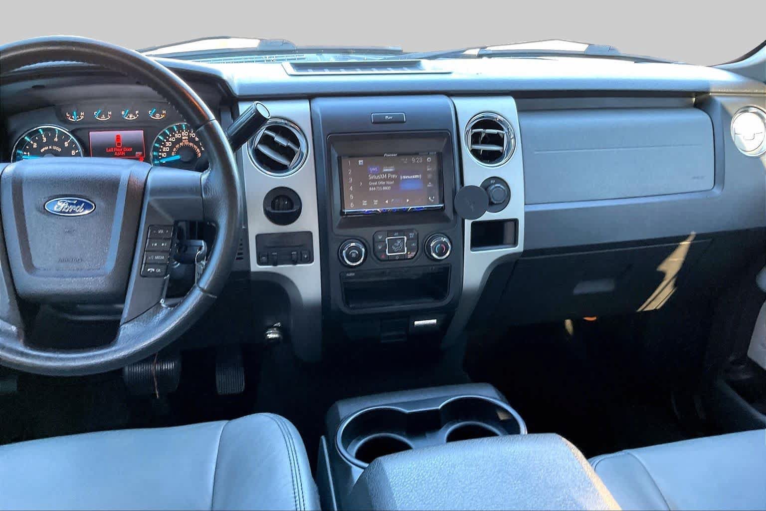 Used 2014 Ford F150 XLT w/ XLT Chrome Package RWD image 6