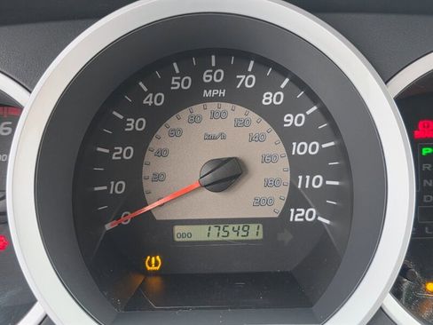 Used 2006 Toyota Tacoma 4X4 DOUBLE CAB V6 LONG BED / D image 42