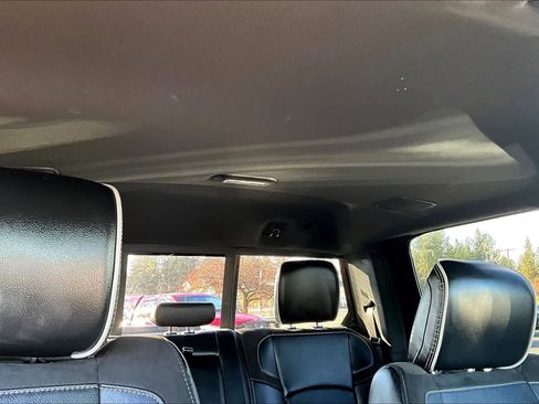 Used 2025 RAM 3500 Laramie image 30