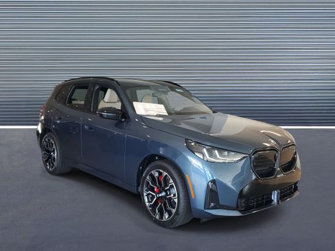 New 2026 BMW X3 M50 w/ Premium Package image 2