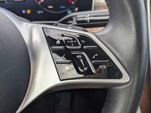 Used 2025 Mercedes-Benz C 300 C 300 image 30