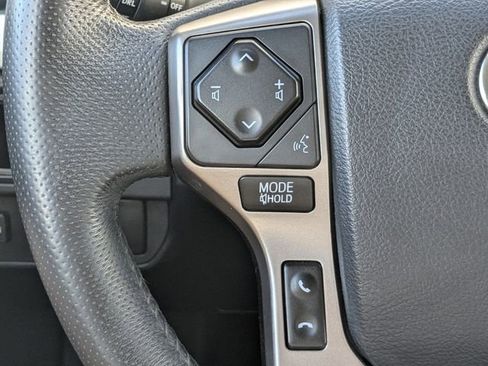 Used 2018 Toyota Tacoma SR5 image 27