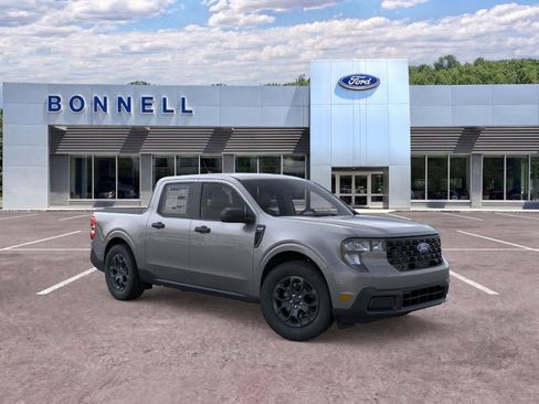 New 2026 Ford Maverick XLT w/ Equipment Group 301A AWD/4WD image 7