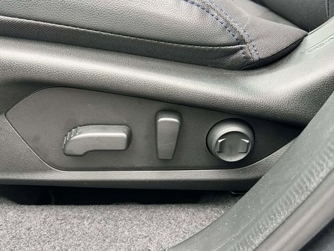 Certified 2025 Subaru Forester Premium image 26