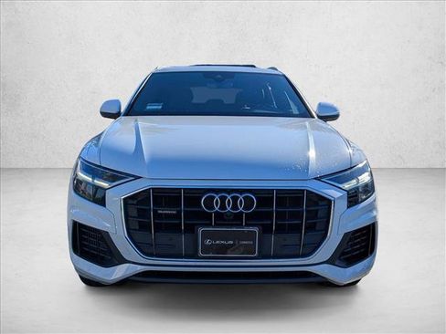 Used 2021 Audi Q8 Premium w/ Convenience Package image 2