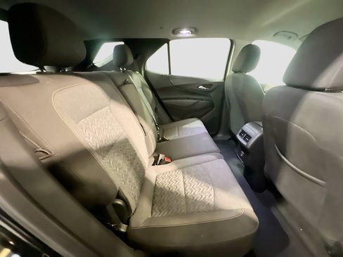 Used 2024 Chevrolet Equinox LT AWD/4WD image 19