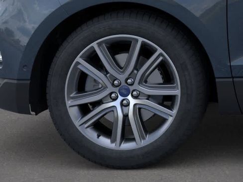 New 2024 Ford Edge Titanium w/ Equipment Group 301A AWD/4WD image 19