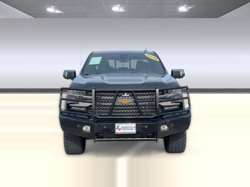 Used 2019 Chevrolet Silverado 1500 High Country w/ Technology Package image 6