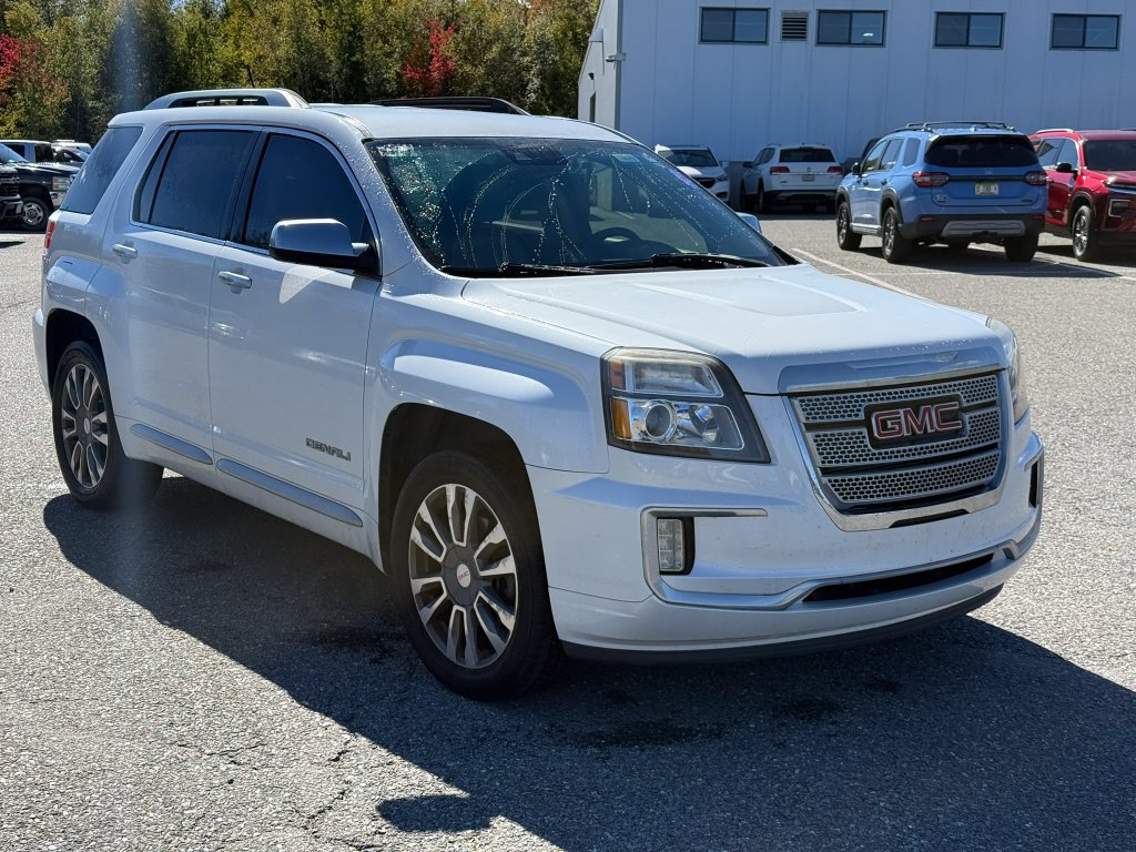 Used 2017 GMC Terrain Denali AWD/4WD image 1