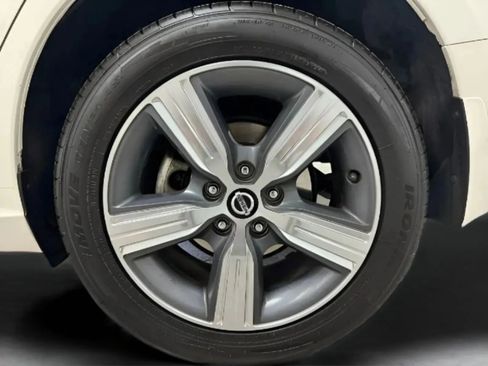 Used 2021 Nissan Altima 2.5 SV AWD/4WD image 25