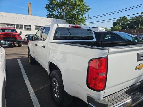 Used 2018 Chevrolet Colorado W/T RWD image 5