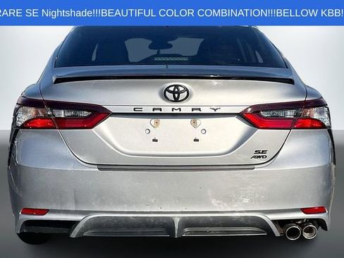 Used 2021 Toyota Camry SE image 4