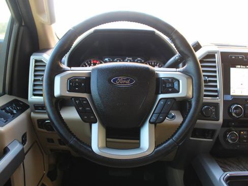 Used 2017 Ford F250 Lariat w/ Lariat Ultimate Package image 32