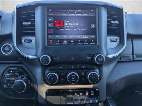 Used 2021 RAM 1500 Big Horn image 14