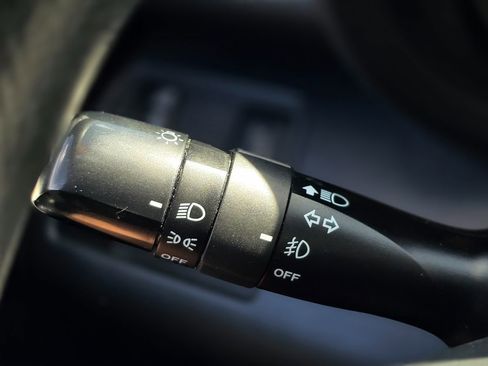 Used 2012 Toyota RAV4 Sport image 37