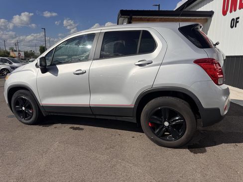 Used 2020 Chevrolet Trax LS w/ Tint and Cruise Package image 11